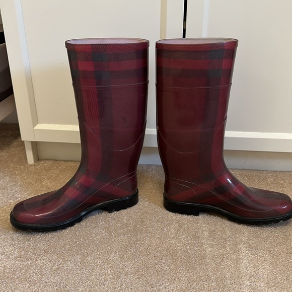 Burberry Rubber Rain Boots - Picture 2 of 2